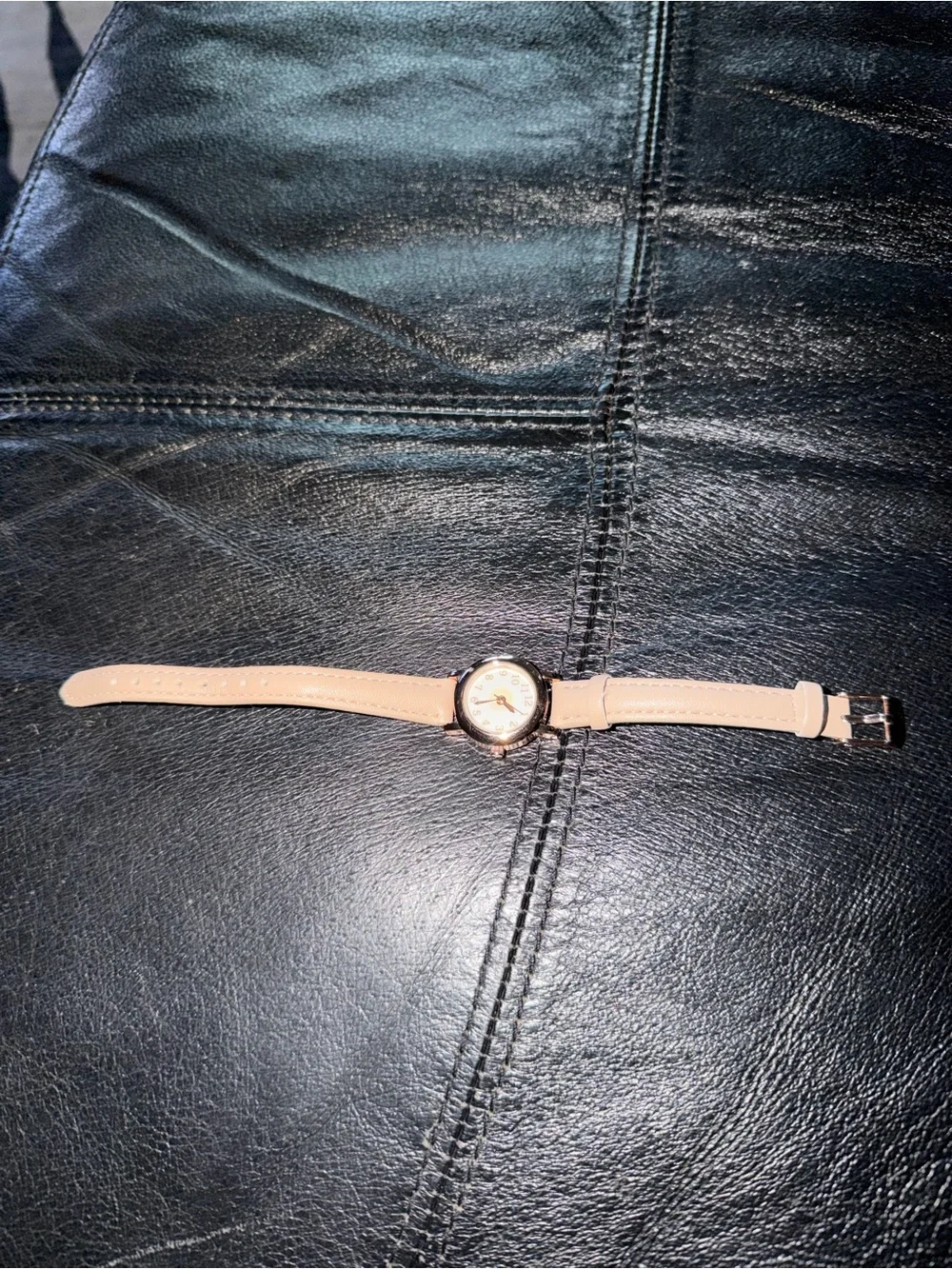 N/A elegant beige